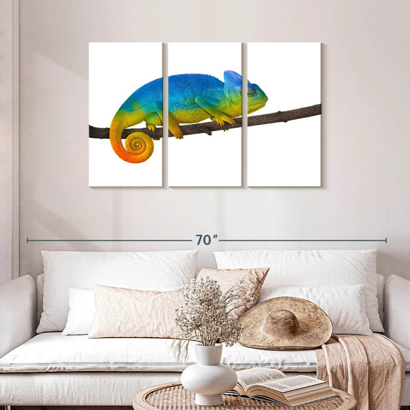 Brampt Vibrant Blue Chameleon, 28" H x 45" W
