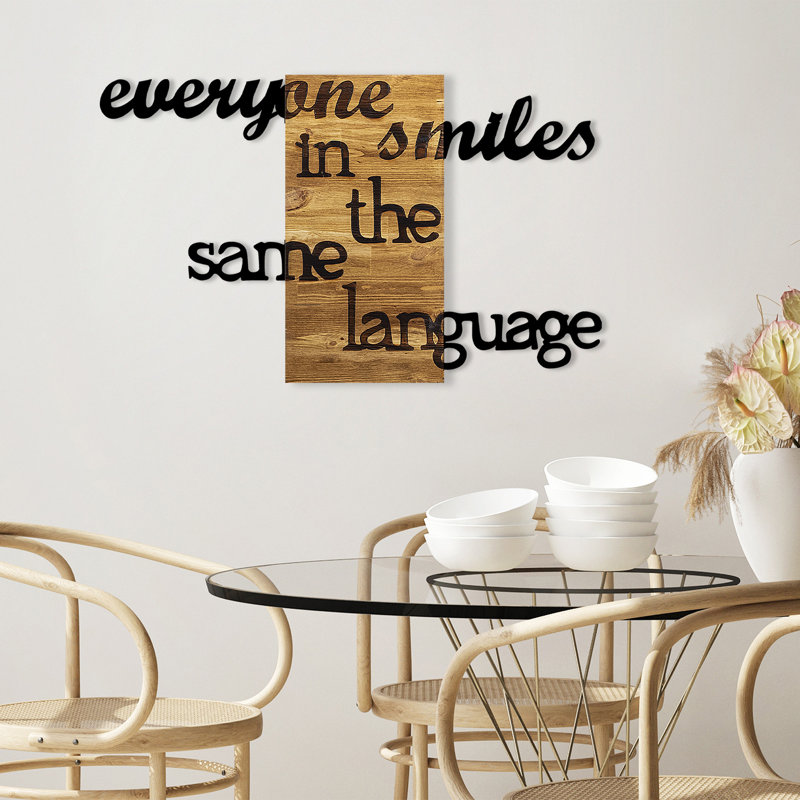 Élégant accessoire mural en bois, finition noyer et noir, 37,4 x 1,2 x 22,8 pouces | 100% bois véritable (épaisseur: 1,2 po) et métal (épaisseur: 0,06 po) | Pièce décorative unique pour une décoration moderne