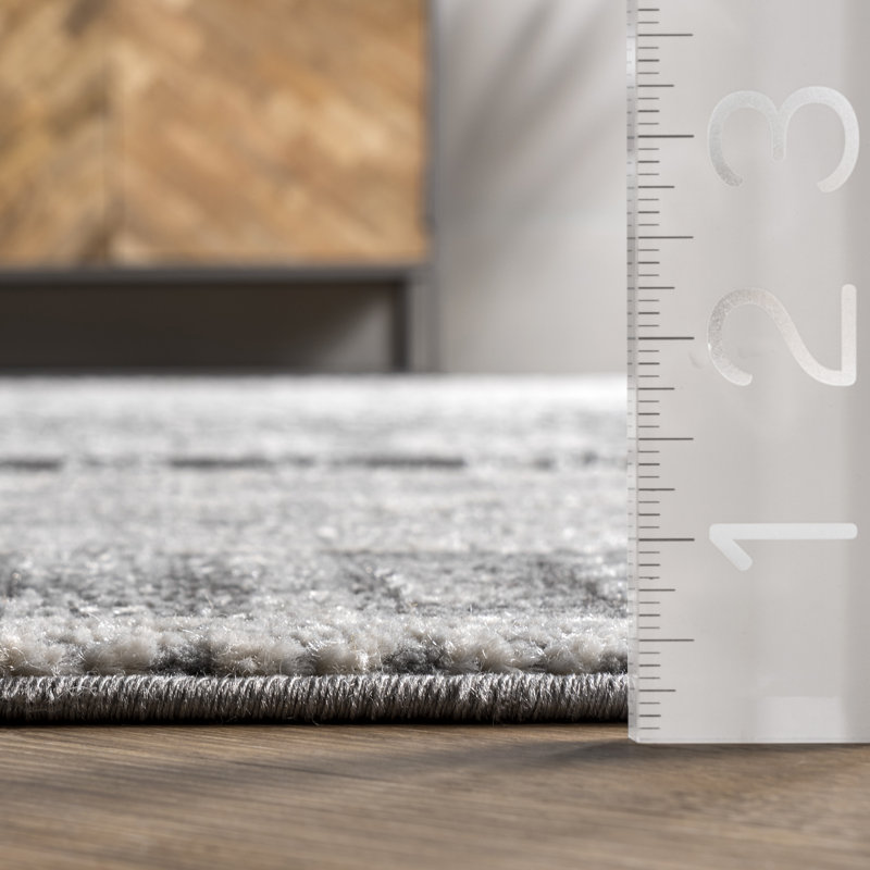 Geometric Indoor Rug, Runner 2'8" x 8'
