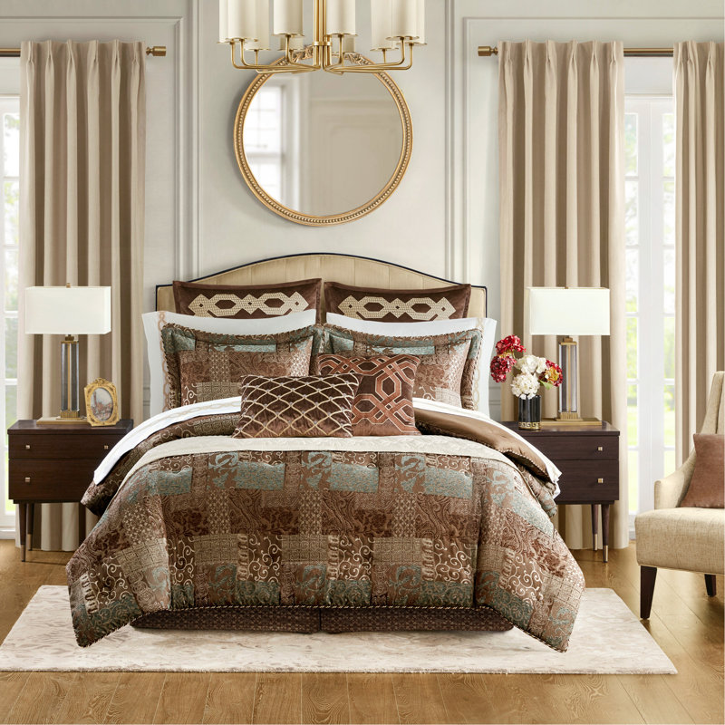 Ensemble d'édredon luxueux en jacquard de chenille avec jupe de lit élégante et taies décoratives, pour les très grands lits