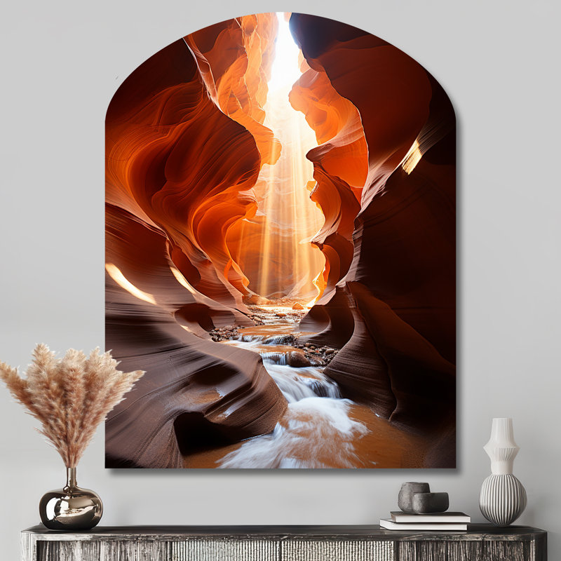 Marlou - art mural en métal asymétrique Canyon, sculpture murale en arche, H 43 po x l 33 po