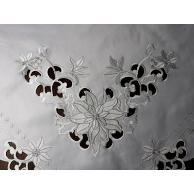 Butoves Floral Christmas Tablecloth