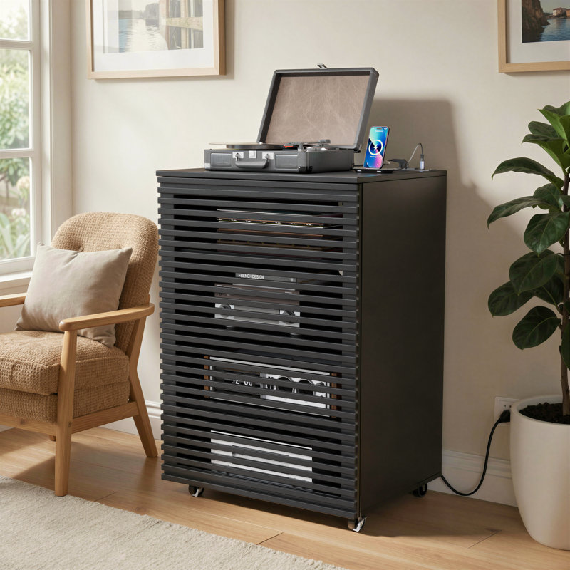Armoire multimédia Av avec porte grillagée et tablettes réglables