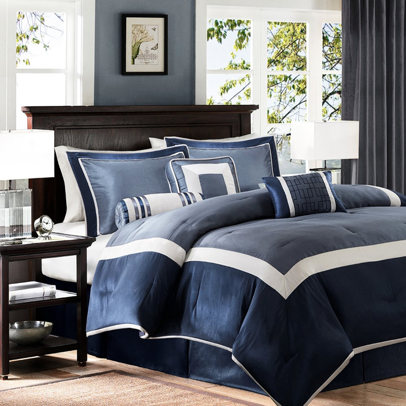 Édredon grand bleu marine 7 pièces - Détails complexes Literie avec édredon, taies décoratives, coussins décoratifs style hôtelier transitionnel
