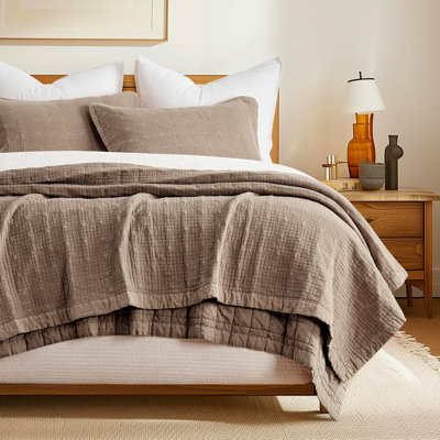 Stonewashed Crinkle Cotton Box Stitch Quilt Set
