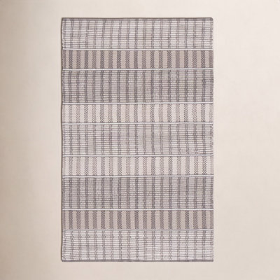 Hand-Woven Geometric Cotton Rug