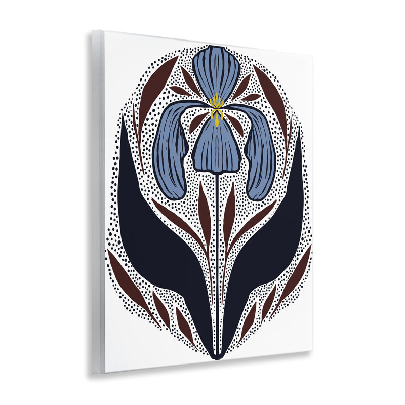 Symmetrical Iris Pattern Wall Plaque, design by Hannah Beisang
