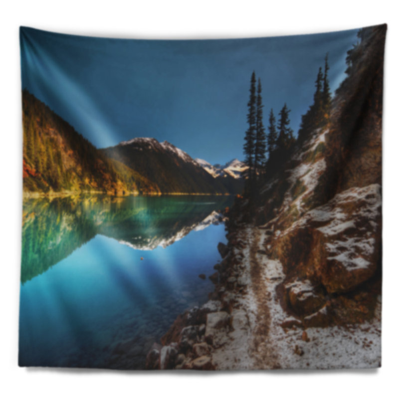 Tapisserie en polyester lake avec des montagnes avec accessoires suspendus inclus, H 32 po x l 39 po