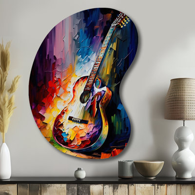 «Guitare sur scène I», art mural de musique de forme irrégulière, sculpture murale asymétrique en métal