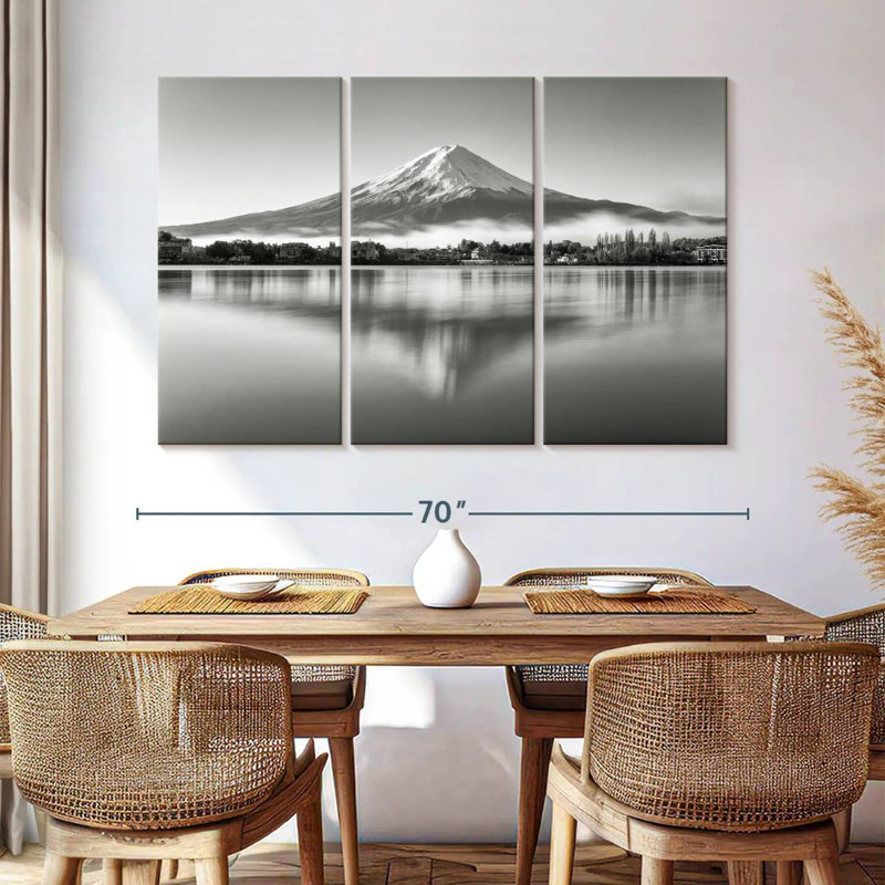 Alvord - Mont Fuji - monochrome, H 36 po x l 57 po