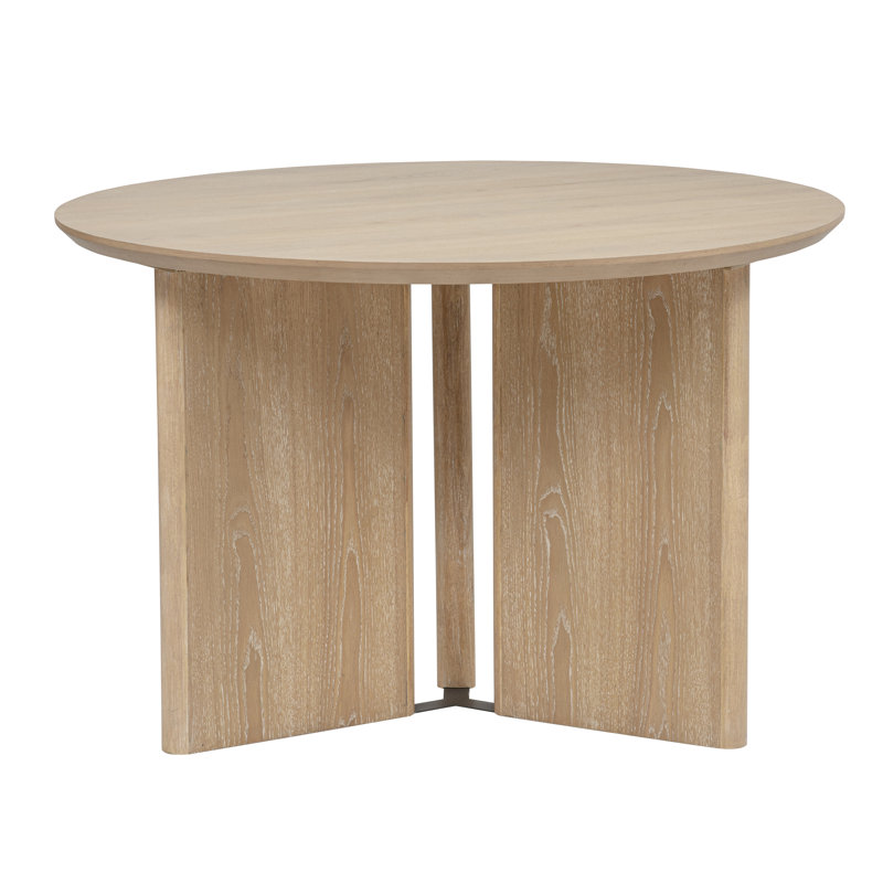 Navassa Hartsville 46" Round Dining Table, Brown