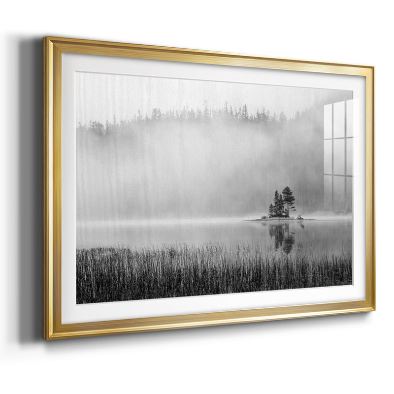 «Island Fog», impression sur papier, H 19 po x l 27 po x P 1,5 po, Or
