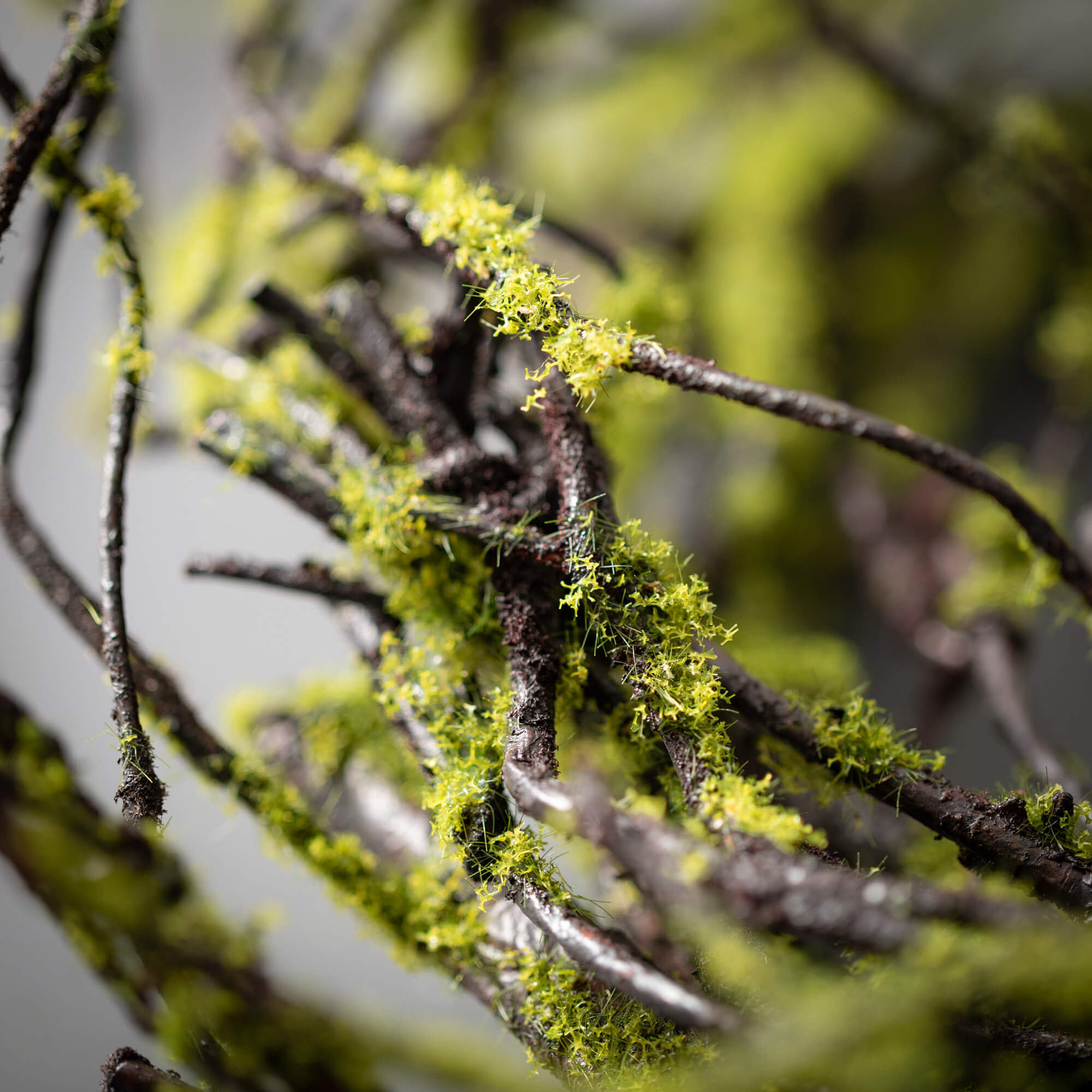 26.5'' Faux Moss Paper Wreath