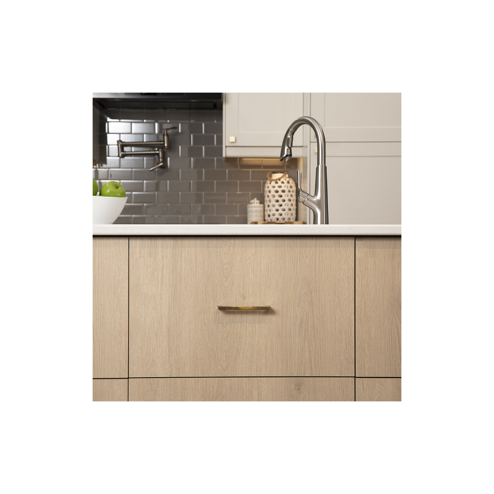 Skylight Collection Handle Pull - Contemporary Hardware for Drawers & Cabinets, Elusive Golden Nickel, 5-1/16", 1