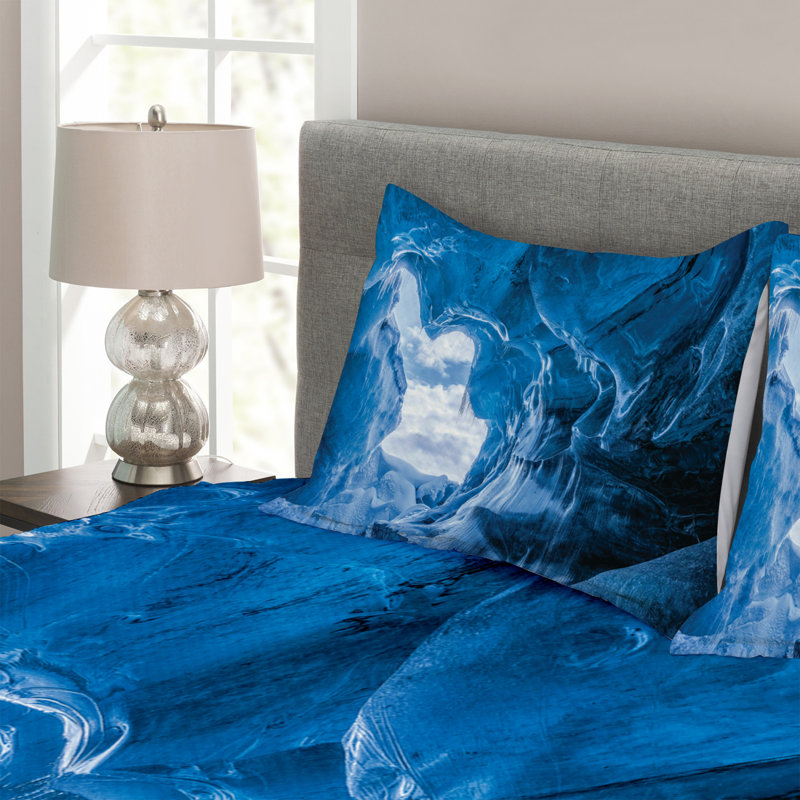 Natural Cave Bedspread Set with Shams, 220 x 264 cm