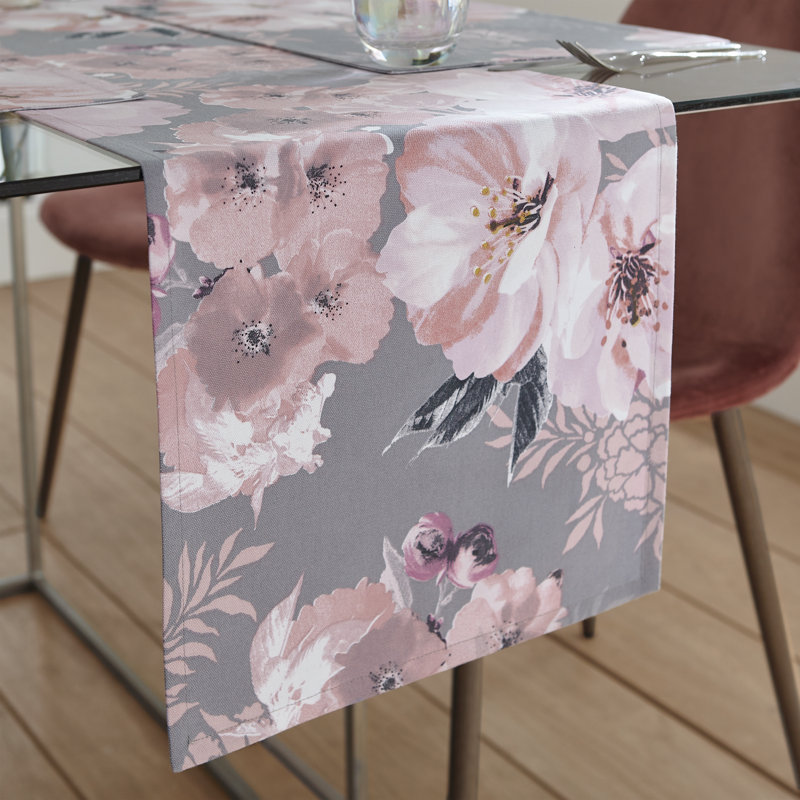 Dramatic Floral Runner