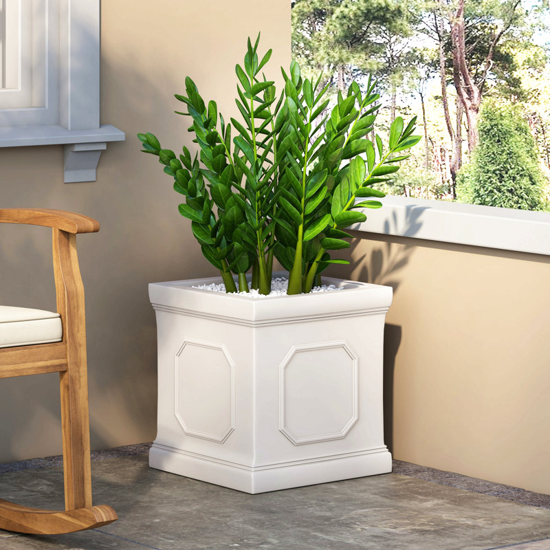 Pot à fleurs Mgo, H 18,5 po x l 17,75 po x P 17,75 po
