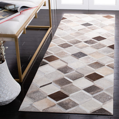 Sebring Hand Woven Leather/Felted Cloth Geometric Rug in Ivory/Gray