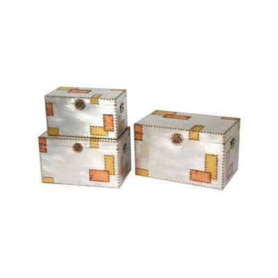 Fayetteville Trunk Set