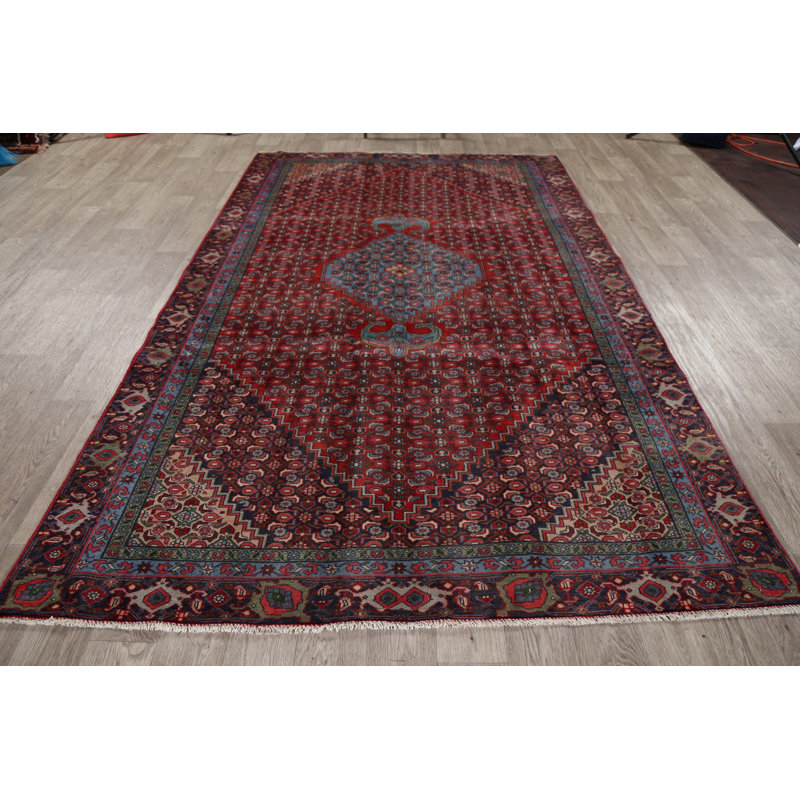 Tapis unique en laine noué à la main rouge et bleu Ardebil des années 1980 de 5 pi 10 po x 9 pi 10 po Onycha