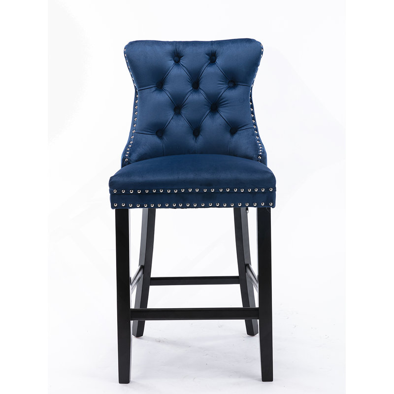 Tabourets de bar contemporains rembourrés en velours avec décoration capitonnée à boutons et pieds en bois, garniture cloutée en chrome, chaises de bar de style loisir, tabourets de bar, ensemble de 2 (bleu), SW2002BL