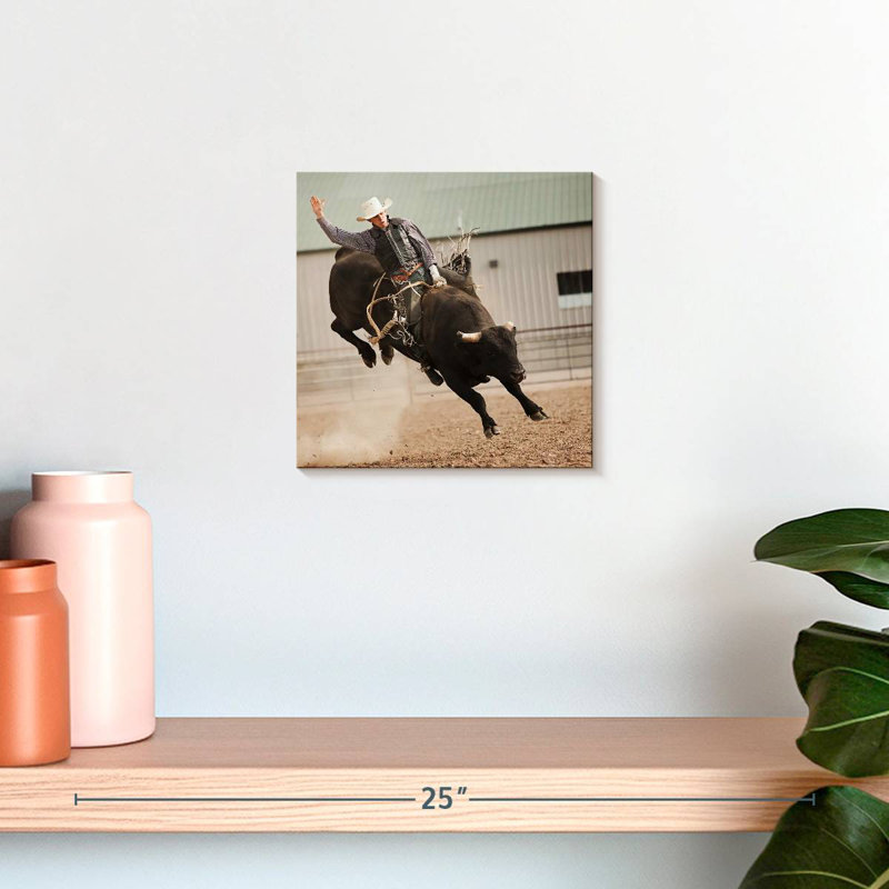Rodeo taureau Brampt Cowboy, H 10 po x l 10 po