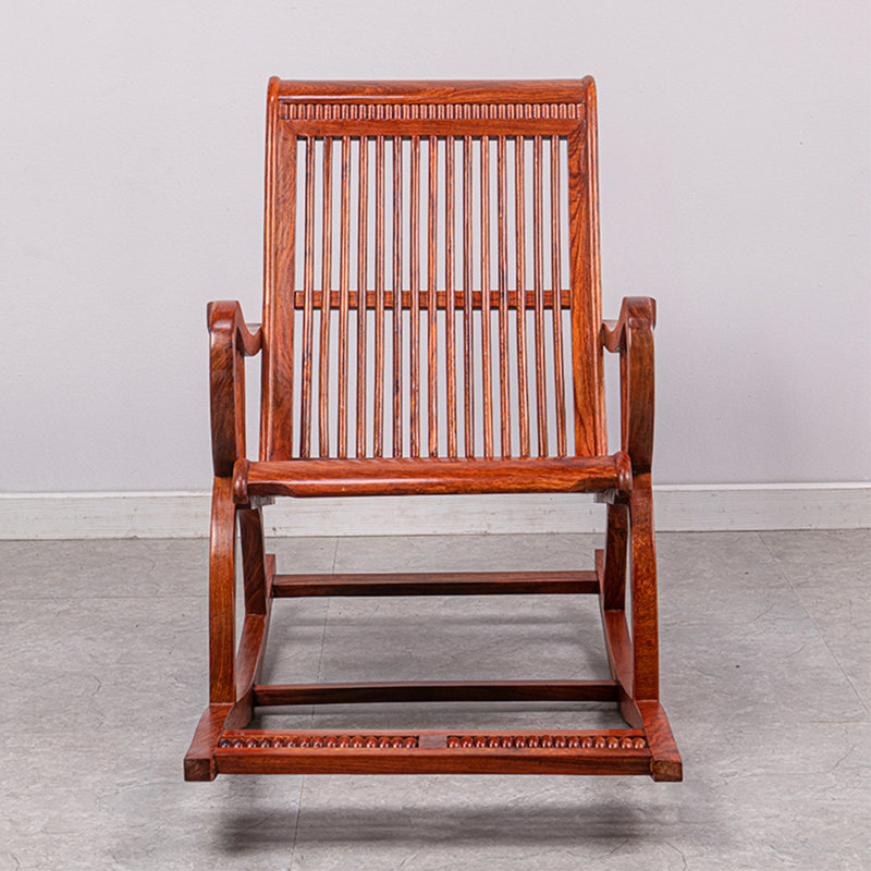 Magnifique chaise berçante décontractée en bois massif
