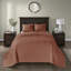 Couette réversible 3 pièces, grand lit/queen, rouge argile - Literie d'été et de chaleur, matelassée, garnissage en coton prélavé pour plus de douceur, comprend 2 taies d'oreiller, lavable à la machine.