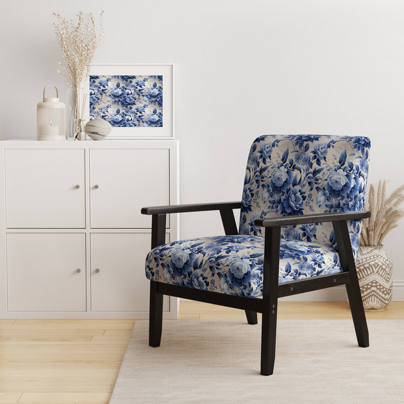Chaise d'appoint florale Cobalt, Motif victorien camée bleu cobalt Cameo II