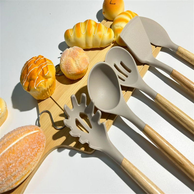 Belfry Kitchen Ouseman 33 Utensil Set