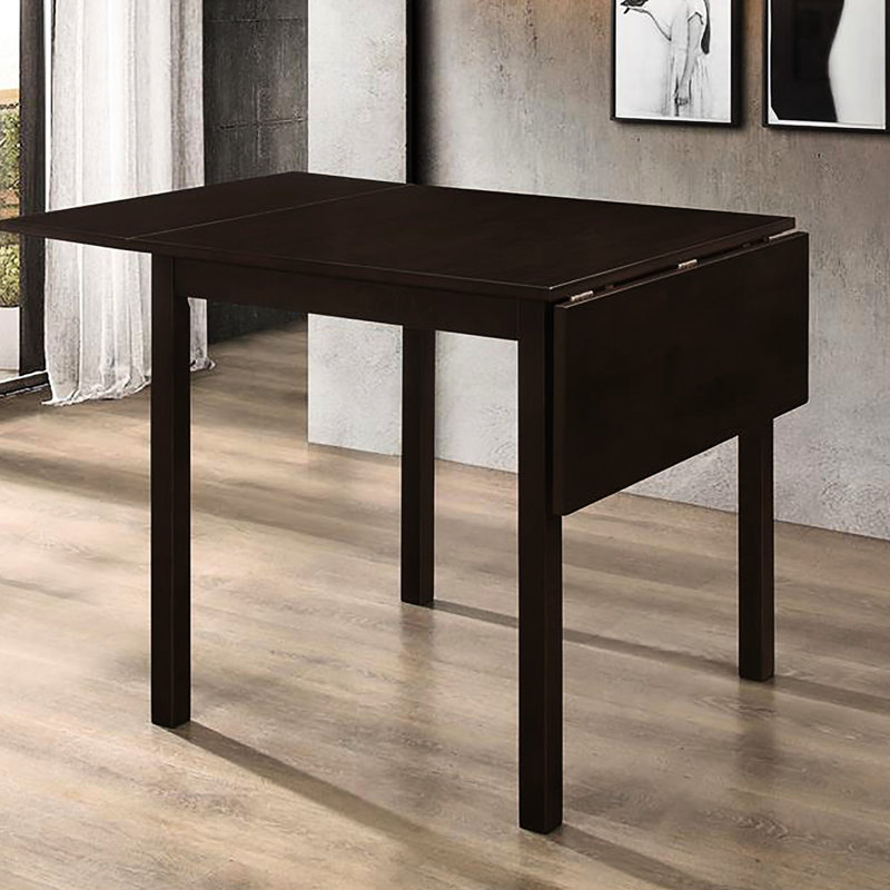 Table cappuccino de style transitionnel pour les repas intimes avec des pieds droits et des espaces modernes