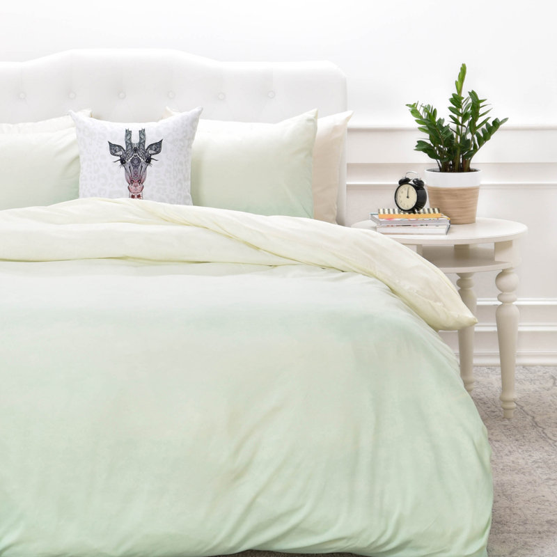 Social Proper Polyester Duvet Cover, King Duvet Cover + 2 King Shams