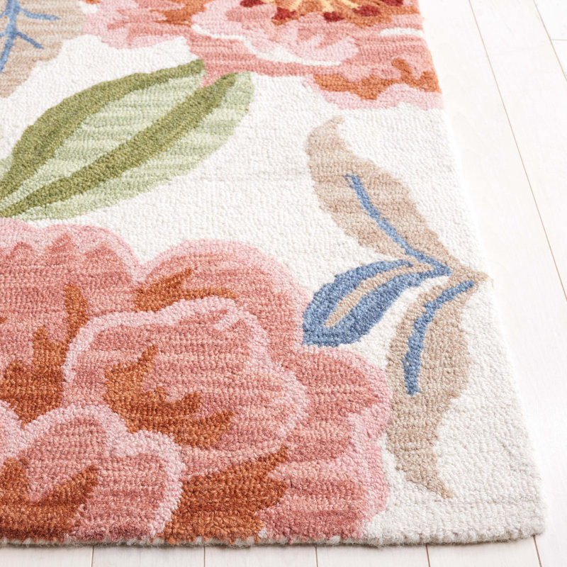 Ivory and Pink Floral Handmade Wool Area Rug, 5' x 8'