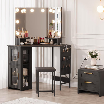 Bureau de coiffeuse de coin avec miroir à DEL, station de charge, armoire et tabouret - coiffeuse de chambre noire