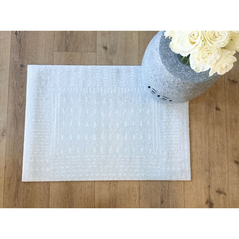 Stitches Standard 2x3 Washable Floor Mat