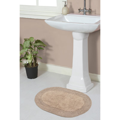 Yinka Bath Rug