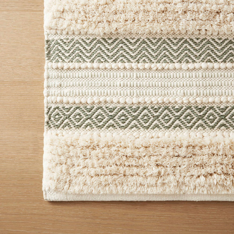 1-Piece 20x32" Bath Tarvares