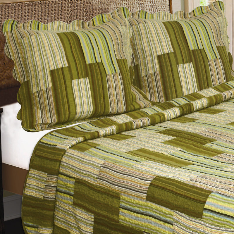 Quilted Throw Blanket