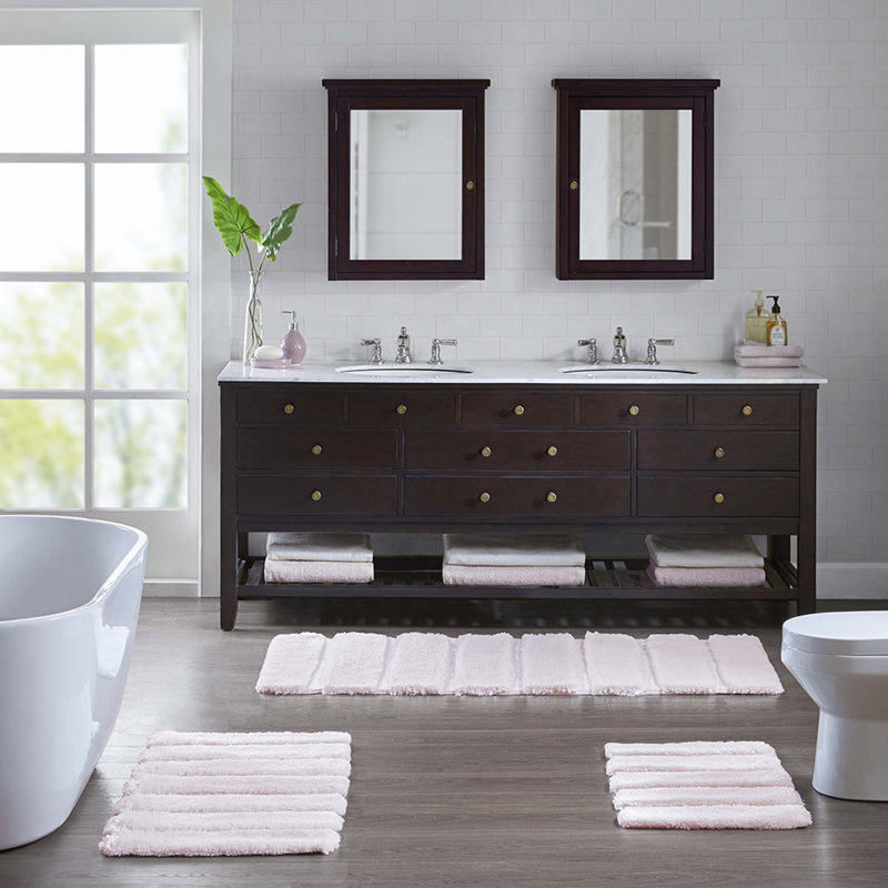 Tapis de salle de bain antidérapant, L 17 po x L 24 po, Rosé