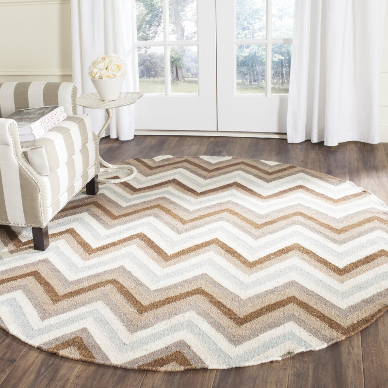 Emek Hand Woven Flat Weave Wool Chevron Rug, Round 6'