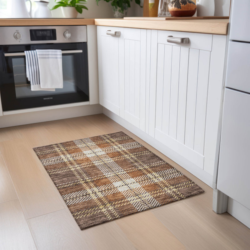  Maliana Area Rug, Rectangle 1'8" x 2'6"