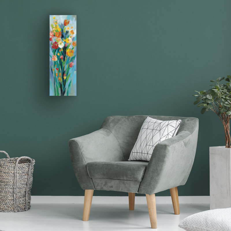 «Tall Bright Flowers II» par Silvia Vassileva, peinture sur toile tendue, H 24 po x l 8 po x P 2 po
