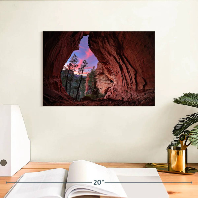 Grotte rouge Nicci, H 8 po x l 12 po