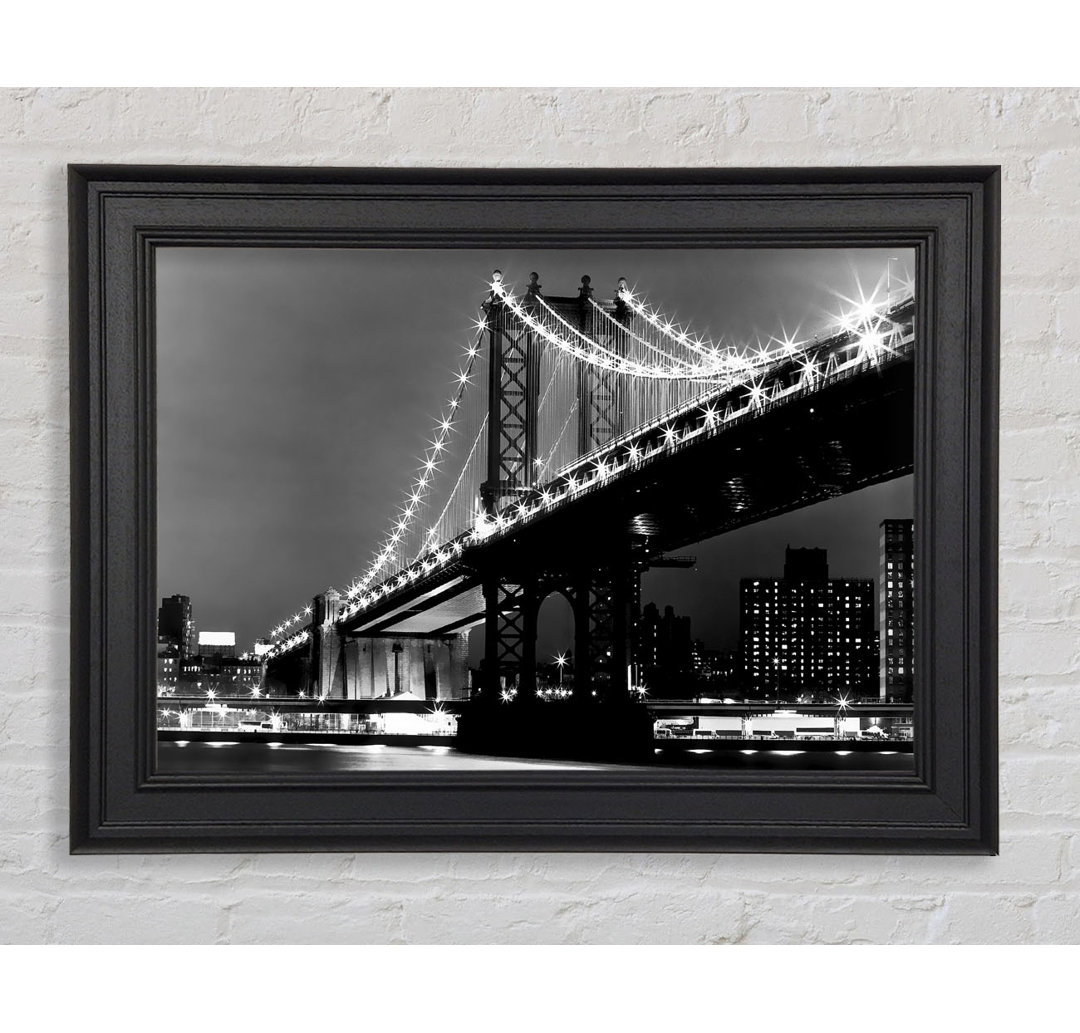 Brooklyn Bridge Nachtlichter B N W Gerahmter Druck