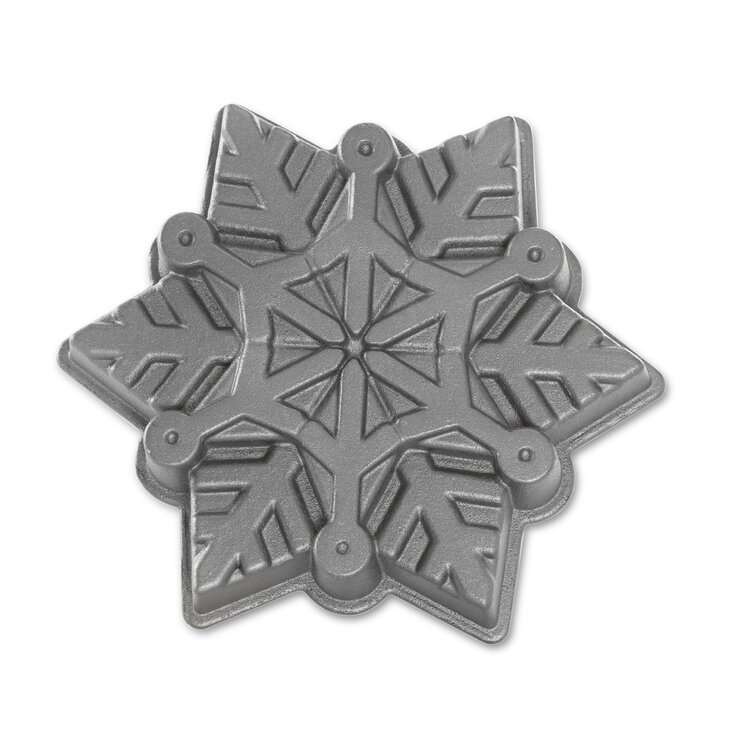 Sweet Snowflakes Shortbread Pan - Nordic Ware