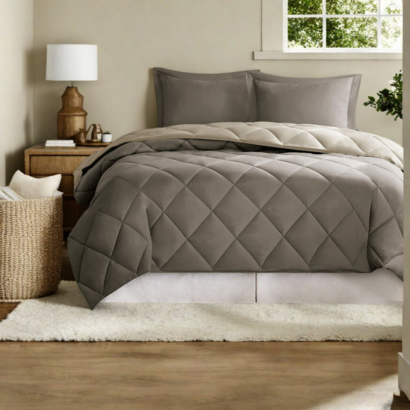 Reversible Hypoallergenic Bedding Set, Polyester Diamond Pattern For Family