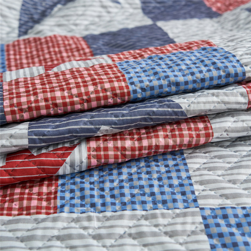 Quilt, Queen Quilt +2 Standard Shams, Floral 6