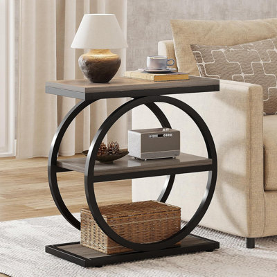 Table de bout industrielle étroite avec 3 tablettes - table d'appoint compacte de 23,6 po, structure en bois et métal - table de canapé multifonctionnelle, table de chevet