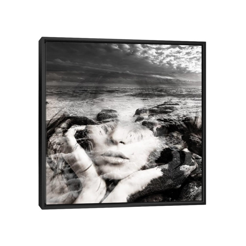 «Girl Sea I», impression sur toile, H 18 po x l 18 po x P 1,5 po, Toile avec cadre noir, Pas de tapis