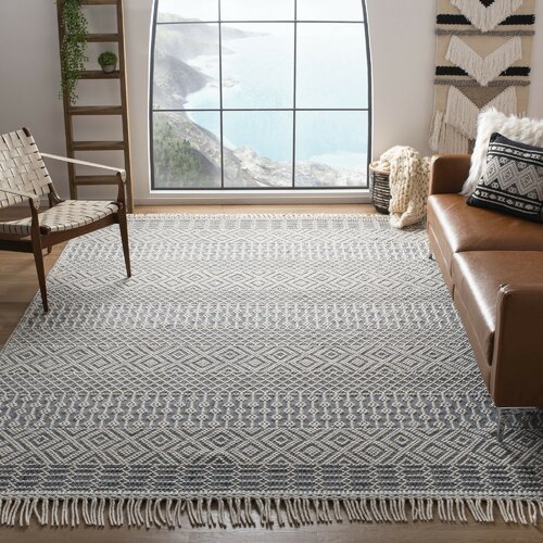 Langley Street Aldeline Flatweave Wool Southwestern Rug & Reviews | Wayfair